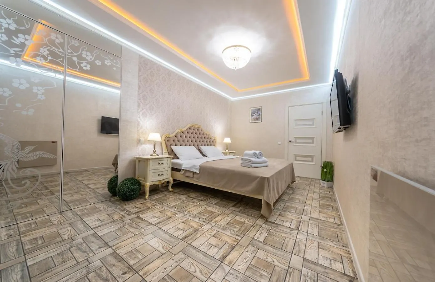 Luxury Apartment Near Тц Україна Kyiv