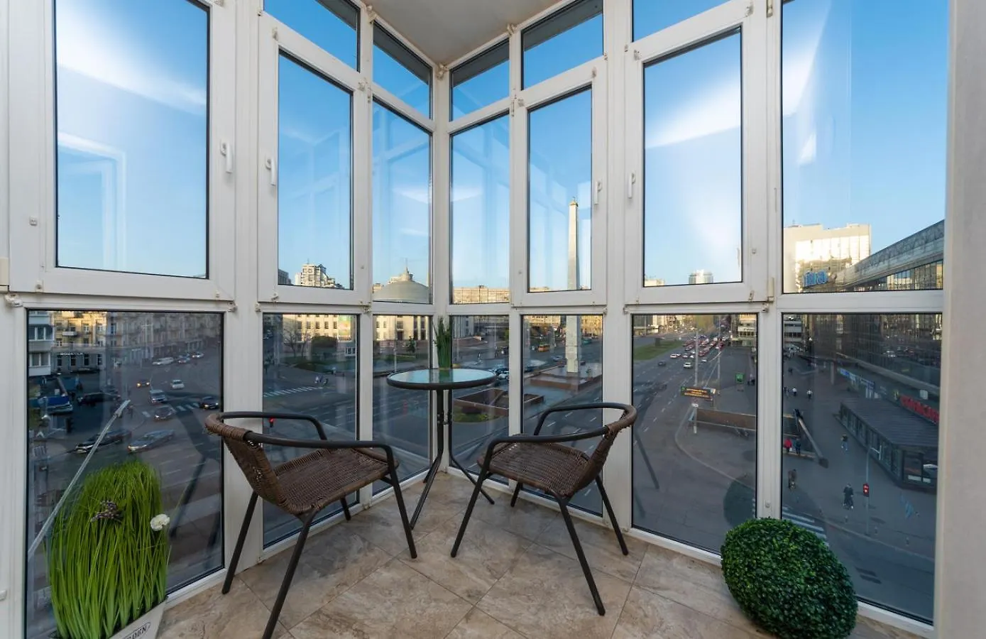 Luxury Apartment Near Тц Україна Kyiv Ukraine